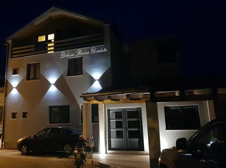 Elizabeta Deluxe Rooms بيوغْغاد نا موغو المظهر الخارجي الصورة