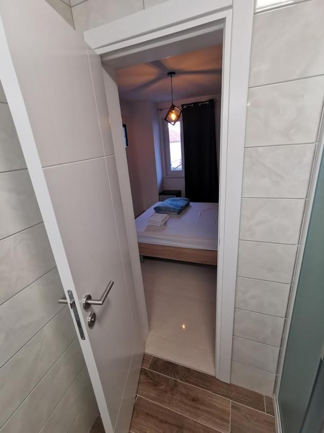 Elizabeta Deluxe Rooms بيوغْغاد نا موغو المظهر الخارجي الصورة