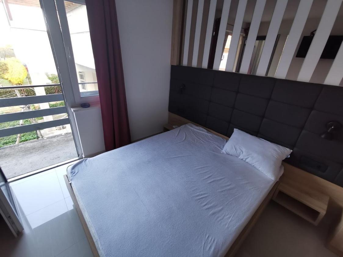 Elizabeta Deluxe Rooms بيوغْغاد نا موغو المظهر الخارجي الصورة