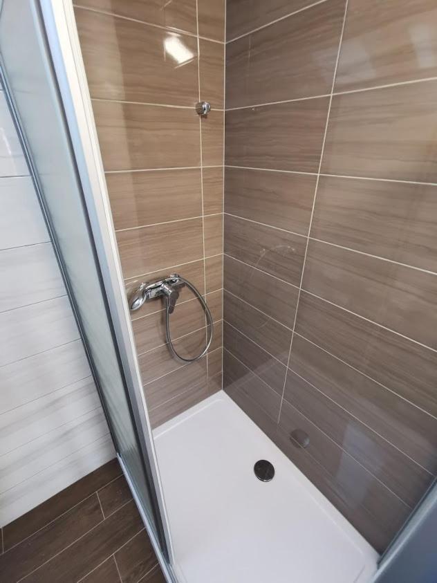 Elizabeta Deluxe Rooms بيوغْغاد نا موغو المظهر الخارجي الصورة