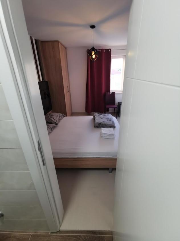 Elizabeta Deluxe Rooms بيوغْغاد نا موغو المظهر الخارجي الصورة