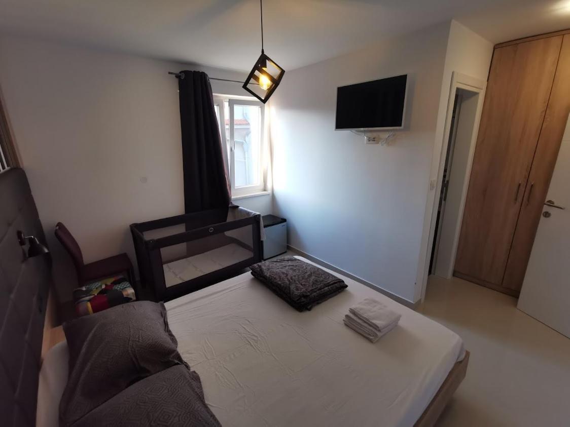 Elizabeta Deluxe Rooms بيوغْغاد نا موغو المظهر الخارجي الصورة