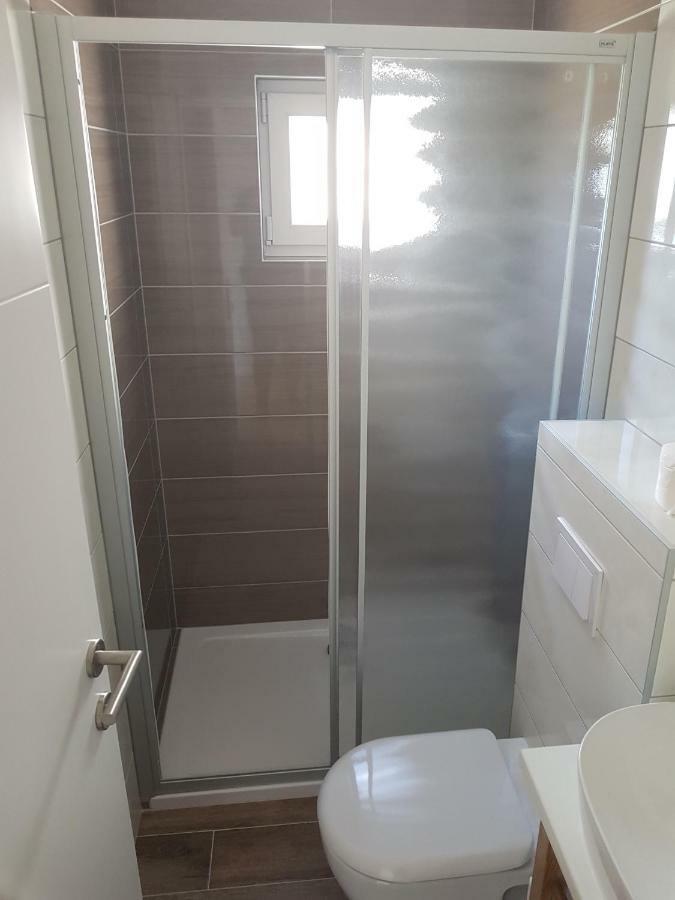Elizabeta Deluxe Rooms بيوغْغاد نا موغو المظهر الخارجي الصورة