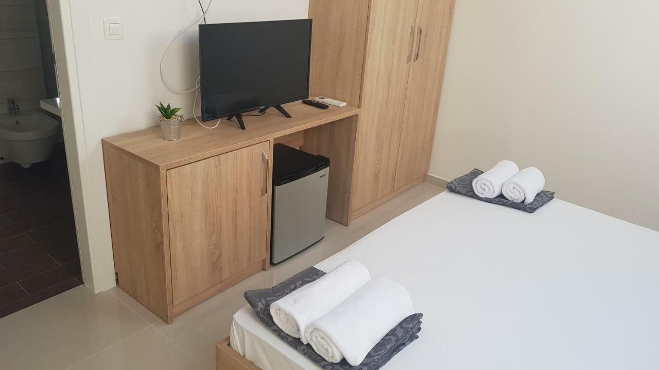 Elizabeta Deluxe Rooms بيوغْغاد نا موغو المظهر الخارجي الصورة