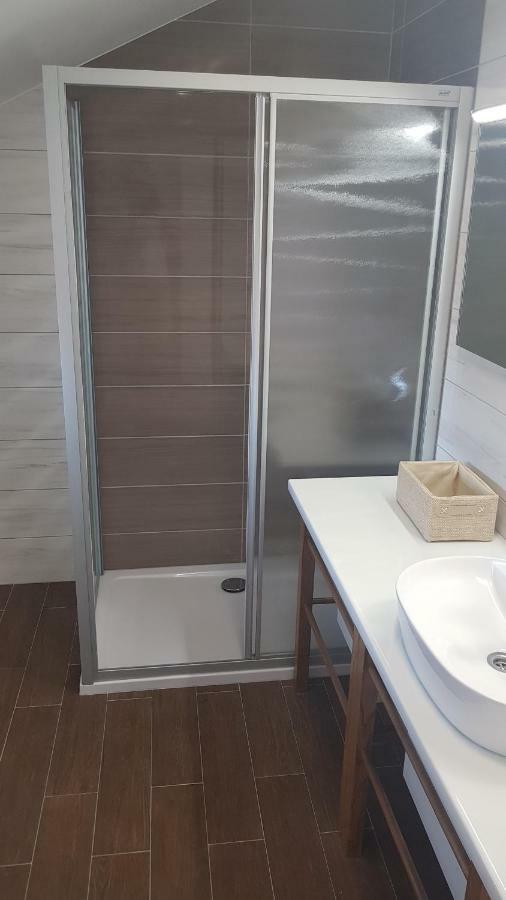 Elizabeta Deluxe Rooms بيوغْغاد نا موغو المظهر الخارجي الصورة
